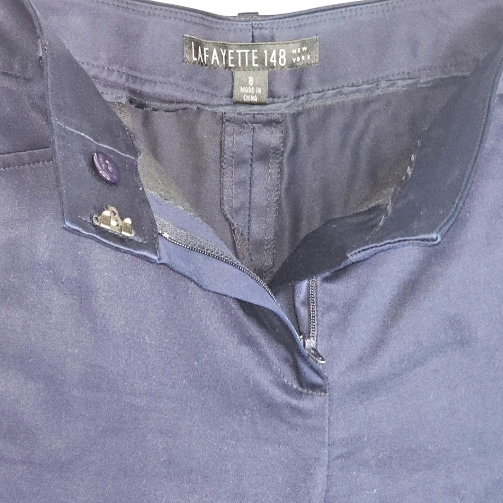 Lafayette 148 Women Shorts Sz 8 Navy Bermuda Style W Pockets Preppy,Chic - Picture 9 of 11